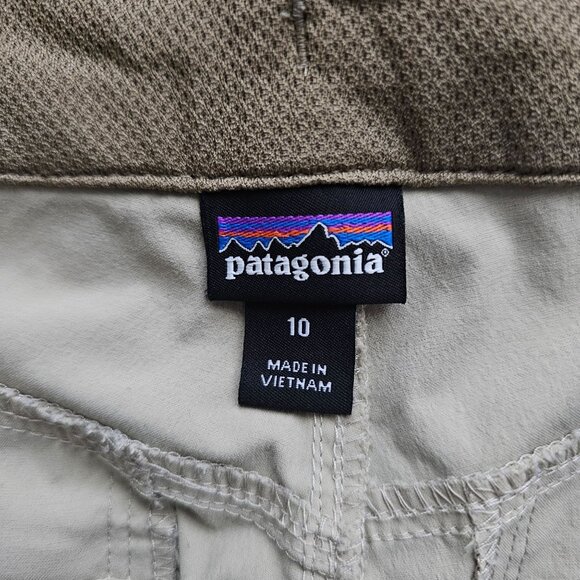 Patagonia Women's Tan/Khaki Quandary Convertible Hiking Pants Size 10 - Picture 6 of 11